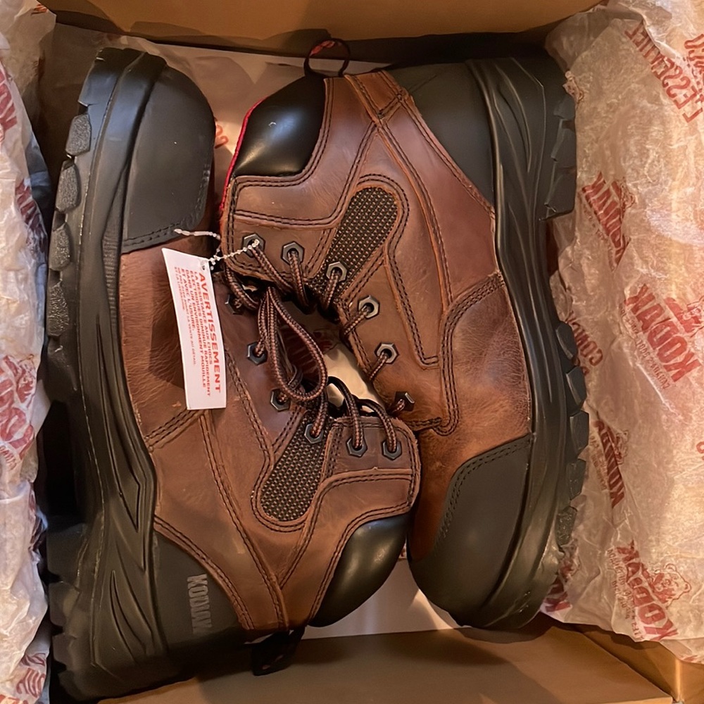 Kodiak 6-inch men's steel toe work boot. - Picture 1 of 11